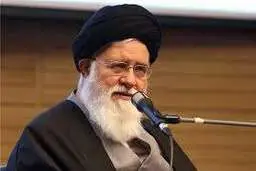 بسته شدن درهای اماکن متبرکه نشانه مهربانی نیروی انتظامی بود