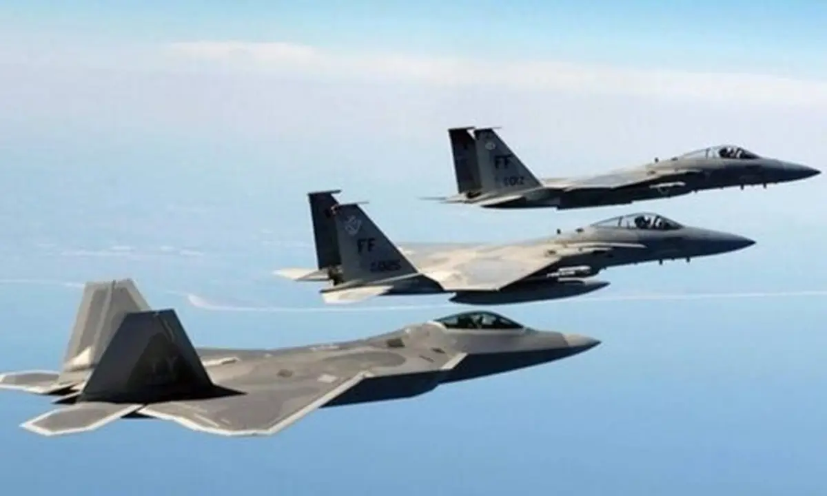 پرواز جنگنده های آمریکایی بر فراز بغداد 