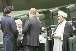 خالص‌سازی بیشتر؟ | بررسی استراتژی جبهه پایداری در رقابت داخلی با اصولگرایان برای انتخابات مجلس دوازدهم
