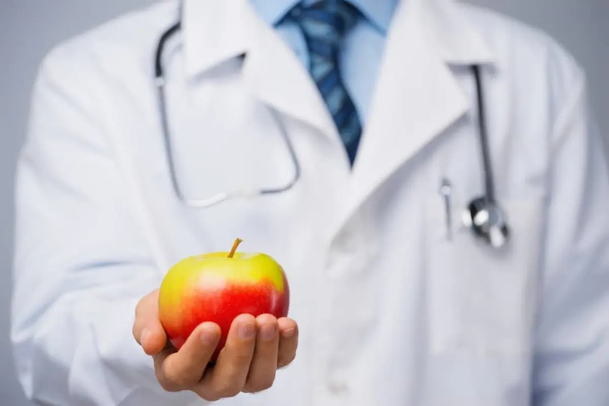 آیا خوردن روزانه یک عدد سیب سلامتی ما راتضمین می‌کند؟