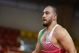 حمله زارع به قاسمپور در اردوی کشتی آزاد | قهرمان جهان اخراج شد