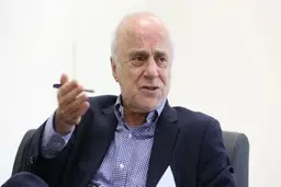 استفاده از واژه «ذلت»، پوپولیستی است