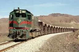 مرگ دردناک چوپان با برخورد به قطار تهران سمنان+ جزئیات