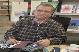 علی دهباشی در بیماستان بستری شد | پرویز پرستویی از حال دهباشی خبر داد +تصویر