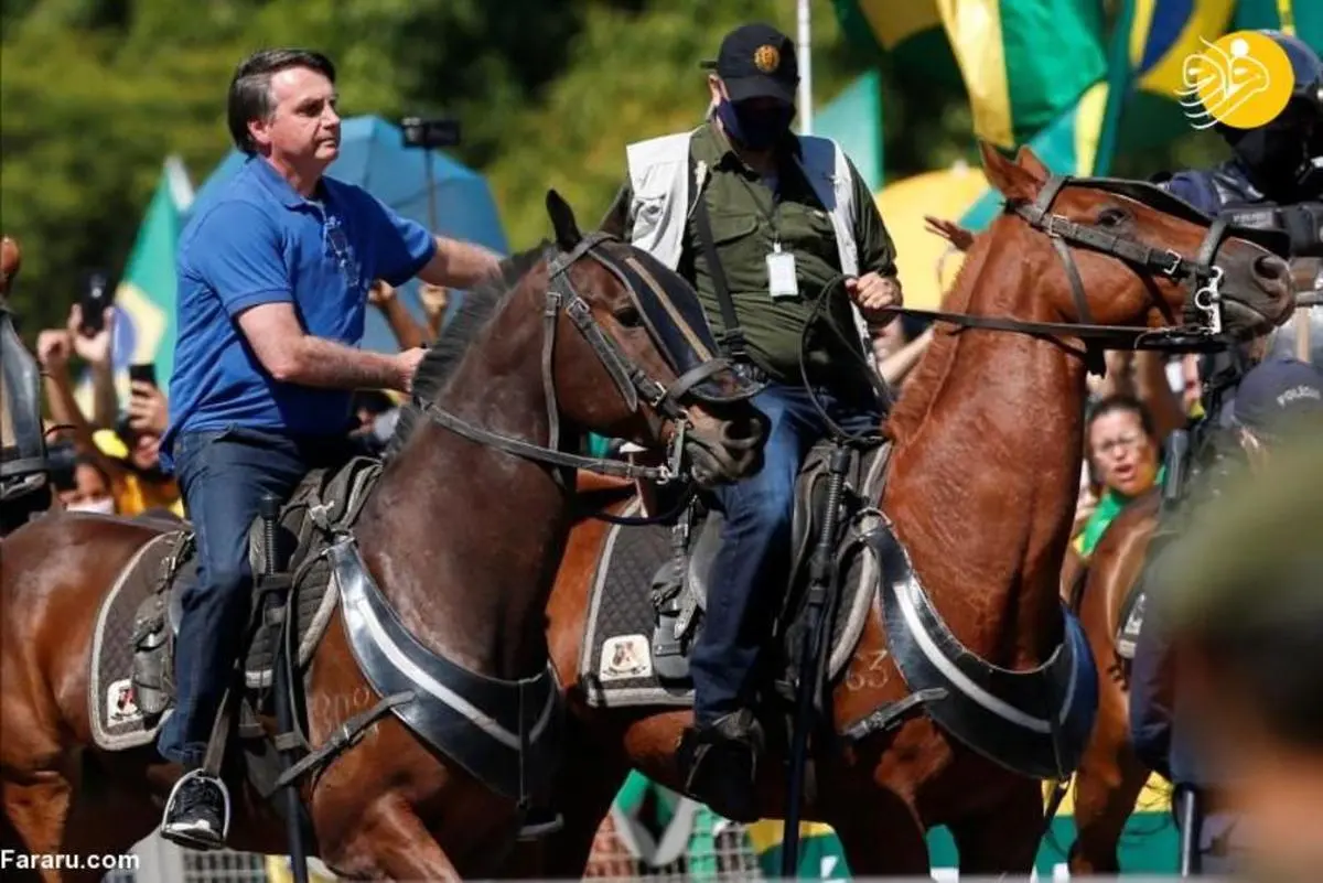  رئیس جمهور برزیل با اسب در تظاهرات حاضر شد