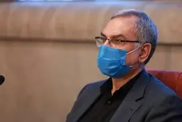 وزیر بهداشت: طرح قرنطینه‌ی هوشمند،  در ستاد کرونا بررسی می‌شود |  فاصله‌گذاری در وسایل نقلیه با افزایش پوشش واکسیناسیون لغو خواهد شد