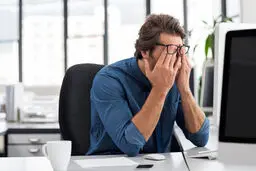 ۱۴ دلیل برای خستگی‌تان که از آن بی خبرید 