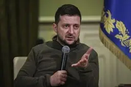 
زلنسکی: بین ۲۵۰۰ تا ۳ هزار نیروی اوکراینی و ۱۹ تا ۲۰ هزار نیروی روس تاکنون کشته شده‌اند
