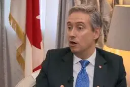 وزیر خارجه کانادا: درباره جعبه سیاه، حق با ایران است 