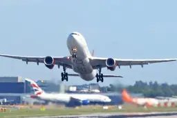 ۹ مسیر پروازی که از کرونا جان سالم به در بردند |  پروازهای خارجی ایران به کجا می‌روند؟