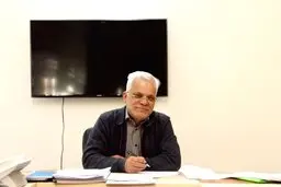 طلایی: نه اصولگراها در حفظ سرمایه‌اجتماعی توفیق داشتند نه اصلاح‌طلبان