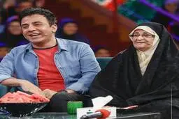 داریوش فرضیایی به  سوگ مادر نشست
