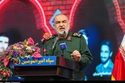 فرمانده کل سپاه: اقدامات دشمن را پاسخ خواهیم داد | صحبت های سرلشکر سلامی در راهپیمایی 13 ابان
