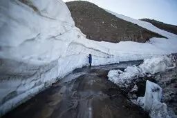 بازگشایی گردنه پیچ بن در بخش الموت شرقی