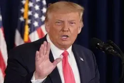 ادعای ترامپ: ایران در حال برنامه‌ریزی یک حمله برای گرفتن انتقام سردار سلیمانی است |  هر حمله‌ای را هزار برابر پاسخ می‌دهیم