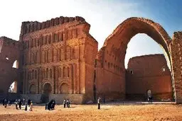 عراق از ایران برای نجات «طاق کسری» دعوت رسمی کرد