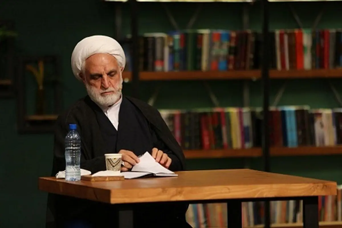 پخش اخبار دادگاه‌ها نباید گزینشی باشد 