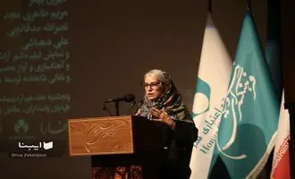 واکاوی هویت ملی در نشست «شب شاهنامه و ایران» | مهری بهفر: ملی‌گرایی شاهنامه، همگرایانه، متواضع و ظریف است