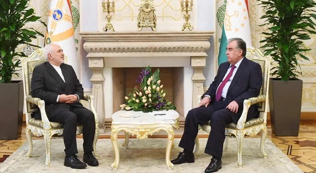 
ظریف با رییس جمهور تاجیکستان گفت و گو کرد.
