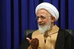 نان شب مردم که نباشد دینداری فراموش می شود | صحبت های جدید جواد آملی از وضعیت مالی مردم ایران