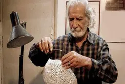 پدر قلمزنی ایران در بیمارستان بستری شد