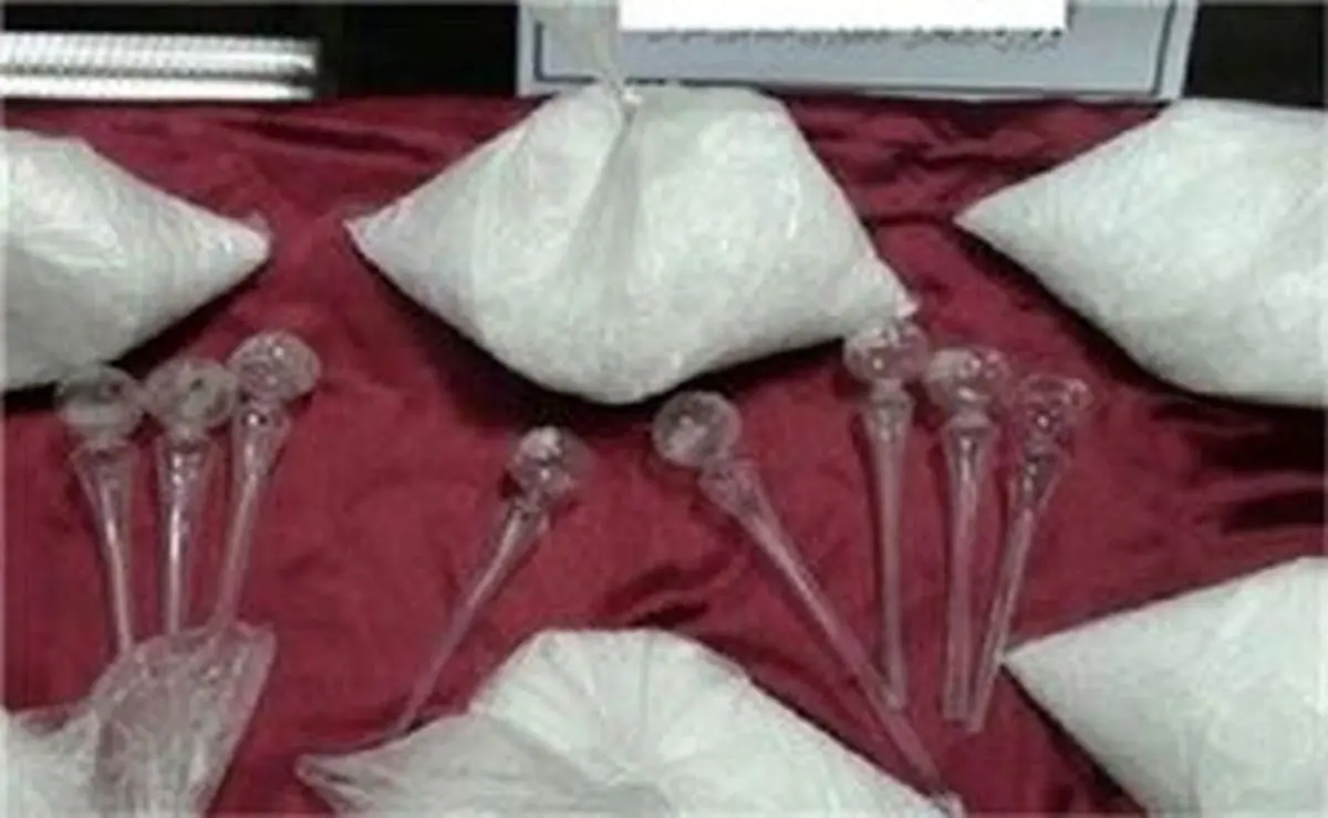 کارگاه تولید مخدر شیشه در تهران کشف شد
