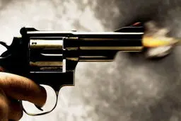 یک سپاهی در اصفهان با سلاح گرم مورد حمله قرار گرفت و به شهادت رسید