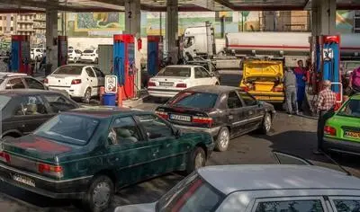 افزایش ۳۷۰۰ تومانی قیمت پایه بنزین سوپر وارداتی
