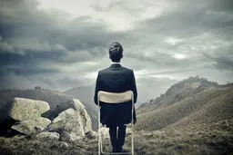 بشر چگونه می تواند در قرن بیست و یک دوام بیاورد؟