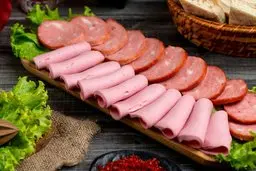 طرز تهیه کالباس خانگی | بیا بهت یاد بدم کالباس بدون مواد نگهدارنده درست کنی! +ویدئو