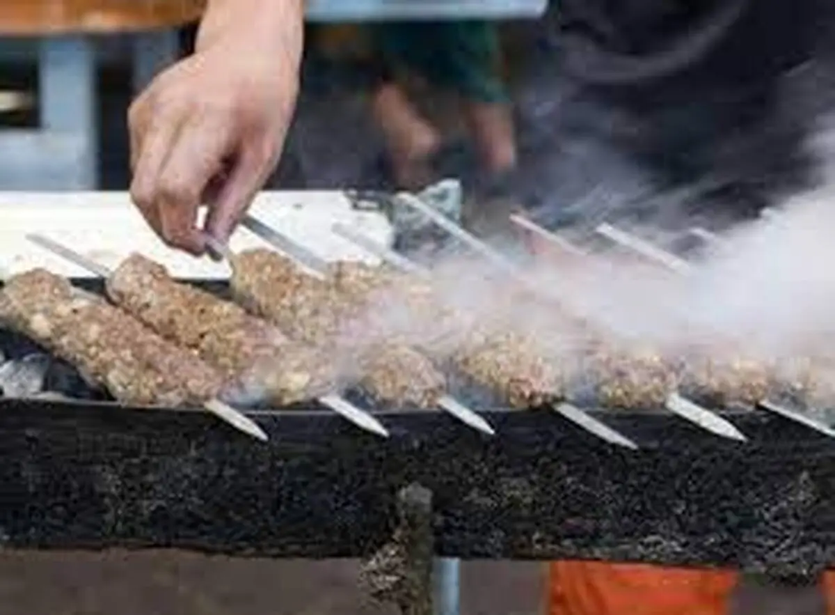 ماده ای که  هرگز نباید بعد از کباب شدن گوشت روی آن قرار بگیرد