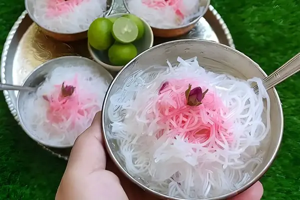 خودت توی خونه  فالوده شیرازی درست کن، خیلی راحته | طرز تهیه فالوده شیرازی خوشمزه و مخصوص به روش بازاری + نکات مهم