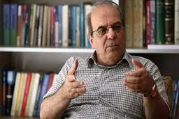 عباس عبدی: چرا از رئیس جمهور قبلی به خاطر اظهاراتش درباره حوادث ۸۸ بازخواست نمی‌شود؟