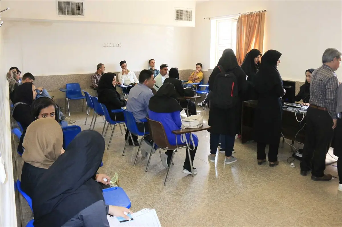 تمدید ثبت‌نام پذیرفته‌شدگان کارشناسی ارشد دانشگاه آزاد تا ۷ آبان