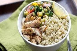 طریقه مصرف کینوا برای لاغری | بجای برنج کینوا را اینطور درست کن