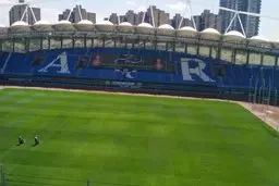  ورزشگاه امام رضا(ع)   |  استادیوم غرق در برف+ عکس