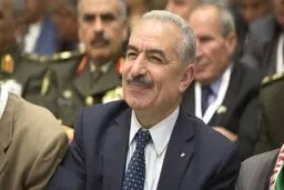 نخست‌وزیر فلسطین: اگر ترامپ پیروز شودما باید چهار سال دیگر با او سر کنیم