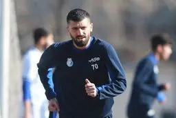 مشکل ۲ بازیکن استقلال حل شد