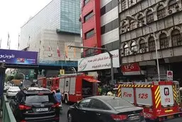 حریق در پاساژ علاالدین /اطفای حریق توسط پرسنل پاساژ