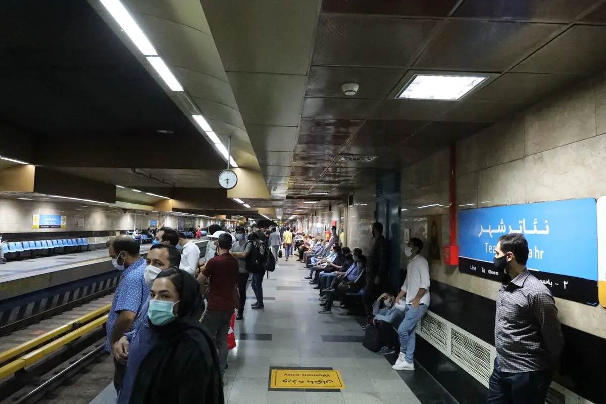 مترو تهران از سه هفته آینده به اوج شلوغی می‌رسد