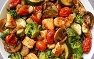 سالاد مرغ و سبزیجات گرم یک انتخاب برای جایگزین کردن شام | طرز تهیه سالاد مرغ و سبزیجات 