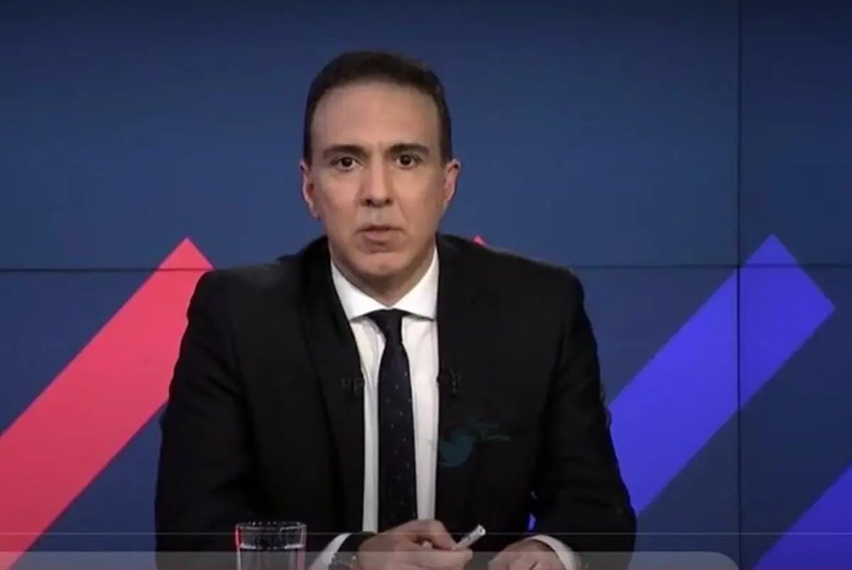 گزارش خائنانه‌ی مزدک میرزایی از بازی ایران-ولز در شبکه اینترنشنال!+ویدئو 