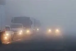 مه شدید صبحگاهی در شهرکرد روز جمعه یازدهم آبانماه | شهرکرد در خوابی مه آلود +ویدئو