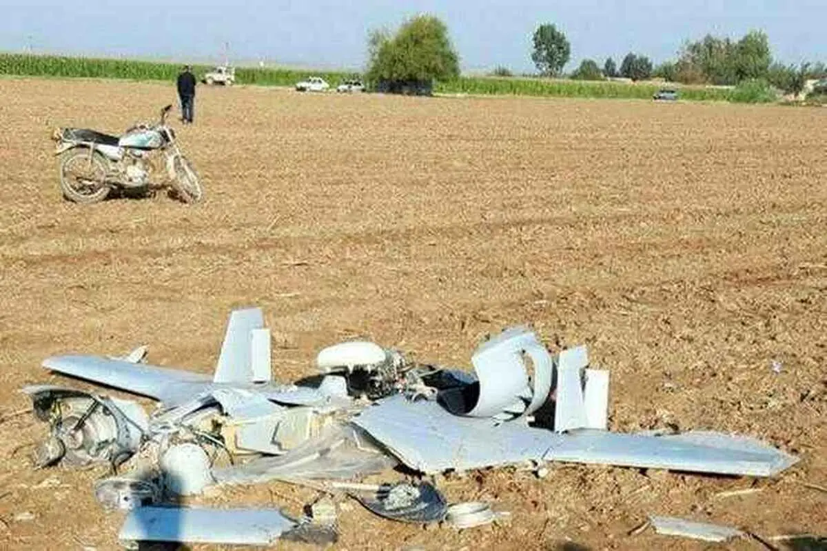 فرود اضطراری پهپاد صنایع دفاعی قم در آران‌وبیدگل