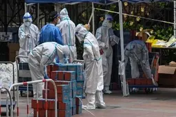 آمریکا دستور خروج دیپلمات‌های غیرضروری خود را از شانگهای چین صادر کرد 