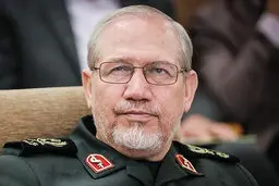 امریکایی ها مجبور هستند تسلیم شوند