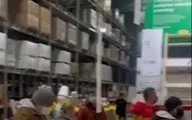 هجوم مردم روسیه به فروشگاه‌ های IKEA بعد از اعلام خروج این فروشگاه از روسیه+ویدئو