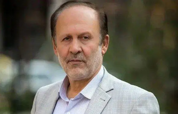 پیام لاریجانی دو گانه اما در راستای اهداف مدنظر رهبری بود | لاریجانی مکانیسم ماشه را چماق قدرتمند غرب نمی داند | اسرائیل و آمریکا در تدارک جنگ دیگری هستند