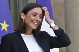 ابتلای دومین مقام دولت فرانسه به کرونا 