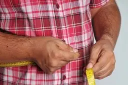 چاقی خطر مرگ را تا ۵۰ درصد افزایش می دهد
